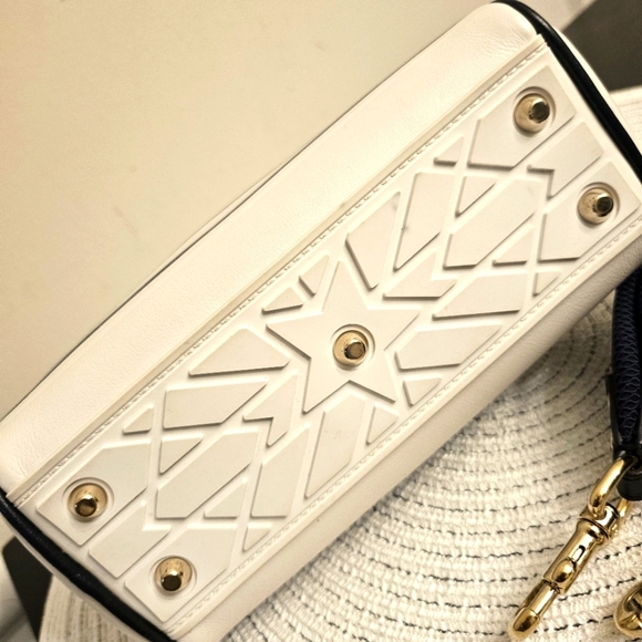 Christian Dior Mini Dior Vibe Bag – White & Navy | Made in Italy - Picture 11 of 16